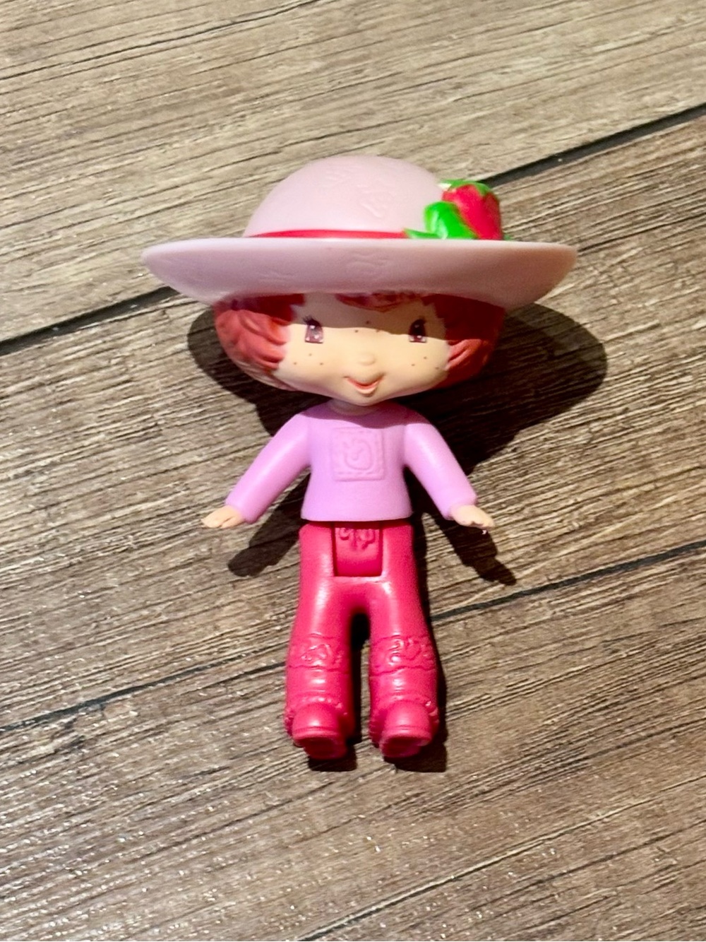 Strawberry Shortcake McDonald’s Figure Toy